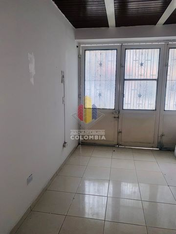 Casa en venta Tolima Ibagué Ub Nuevo Armero 229 m2 Habitaciones 6 Baños 6 Garajes 1 Precio $500000000