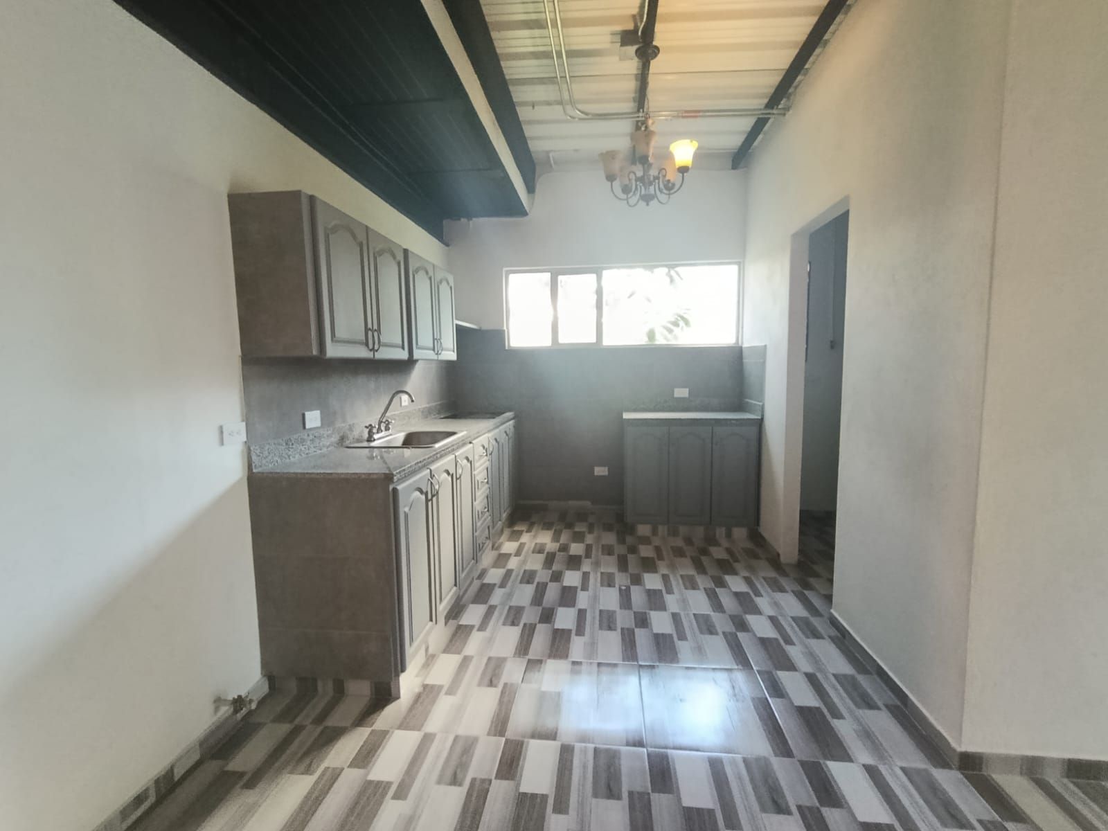 Apartamento en arriendo Antioquia El Carmen De Viboral El Carmen De Viboral 79 m2 Habitaciones 3 Baños 2 Garajes 0 Precio $1500000