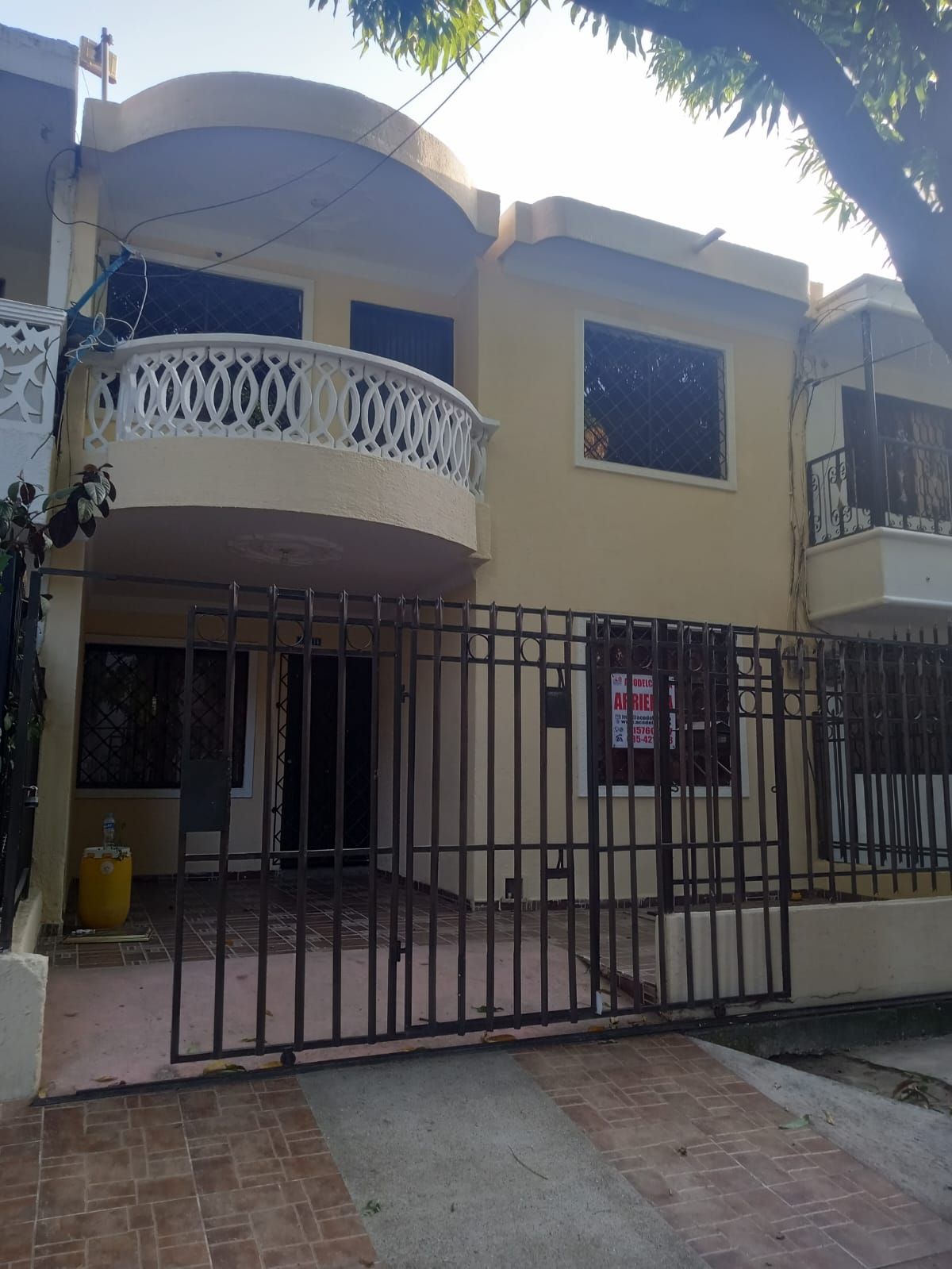 Casa en arriendo Magdalena Santa Marta Galicia 160 m2 Habitaciones 4 Baños 2 Garajes 1 Precio $1400000