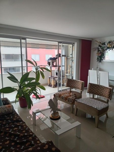 Apartamento en venta Valle Del Cauca Cali La Flora 124 m2 Habitaciones 3 Baños 3 Garajes 2 Precio $680000000