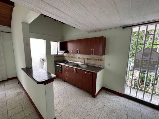 Casa en arriendo Antioquia Bello Urbanización Serramonte 85 m2 Habitaciones 4 Baños 2 Garajes 0 Precio $1900000