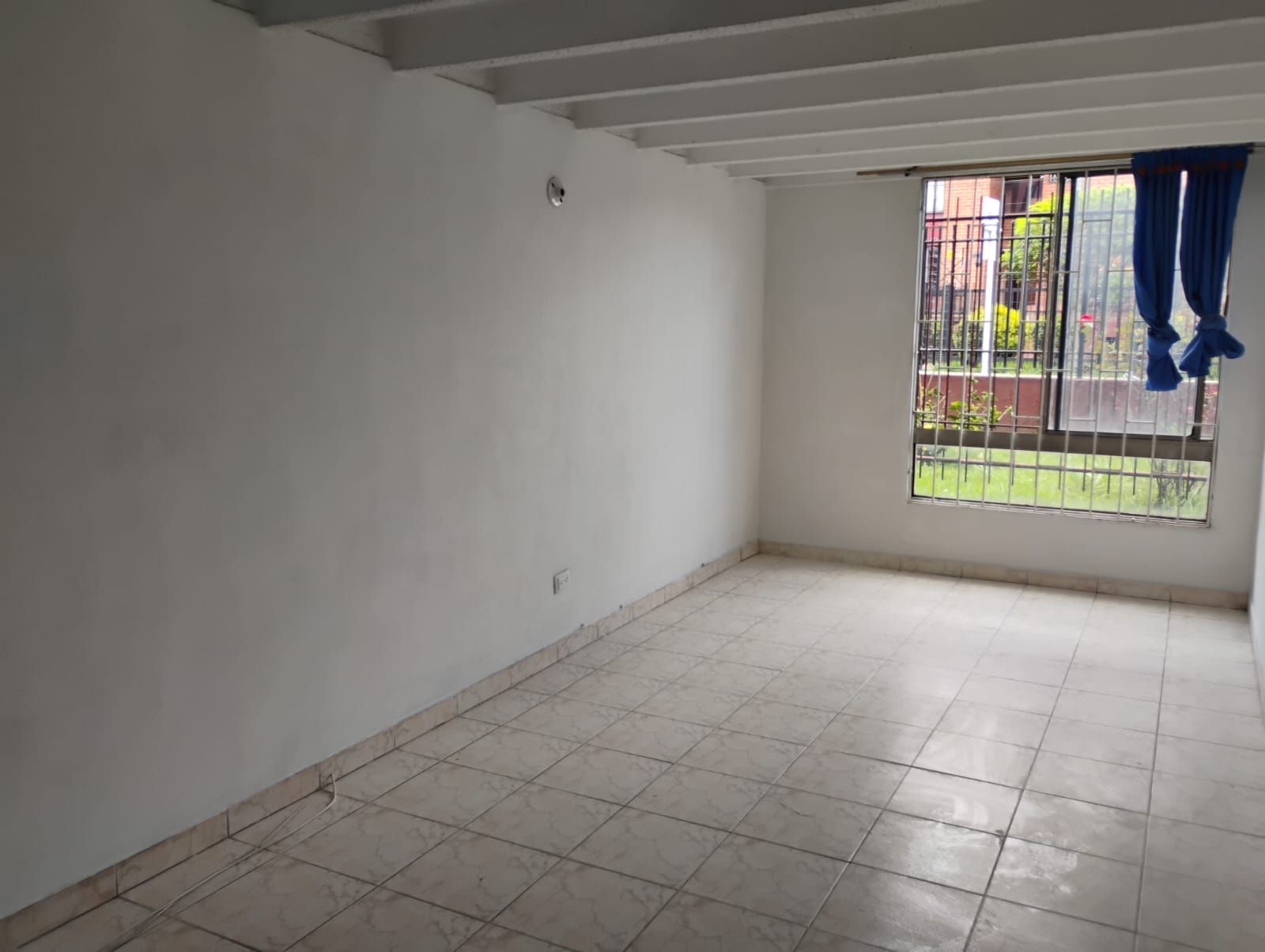 Apartamento en arriendo Cundinamarca Bogotá Cjr Florencia 60 m2 Habitaciones 3 Baños 2 Garajes 0 Precio $1600000