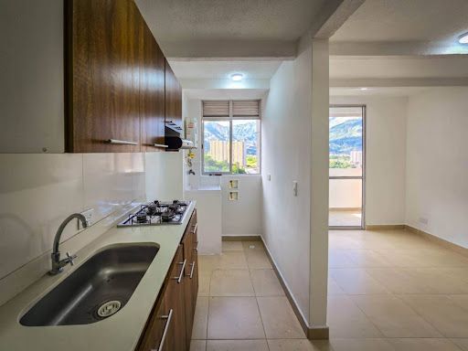 Apartamento en arriendo Antioquia Bello Urbanización Búcaros 2 56 m2 Habitaciones 3 Baños 2 Garajes 1 Precio $1900000