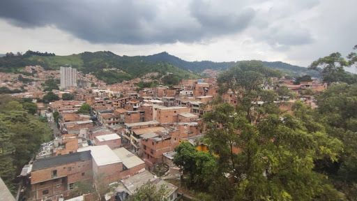 Apartamento en arriendo Antioquia Itagüí Fátima 67 m2 Habitaciones 3 Baños 2 Garajes 1 Precio $2700000