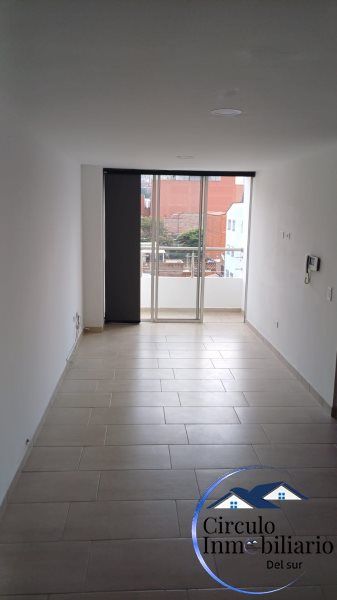 Apartamento en arriendo Antioquia Envigado Zona Centro 75 m2 Habitaciones 3 Baños 2 Garajes 0 Precio $2400000
