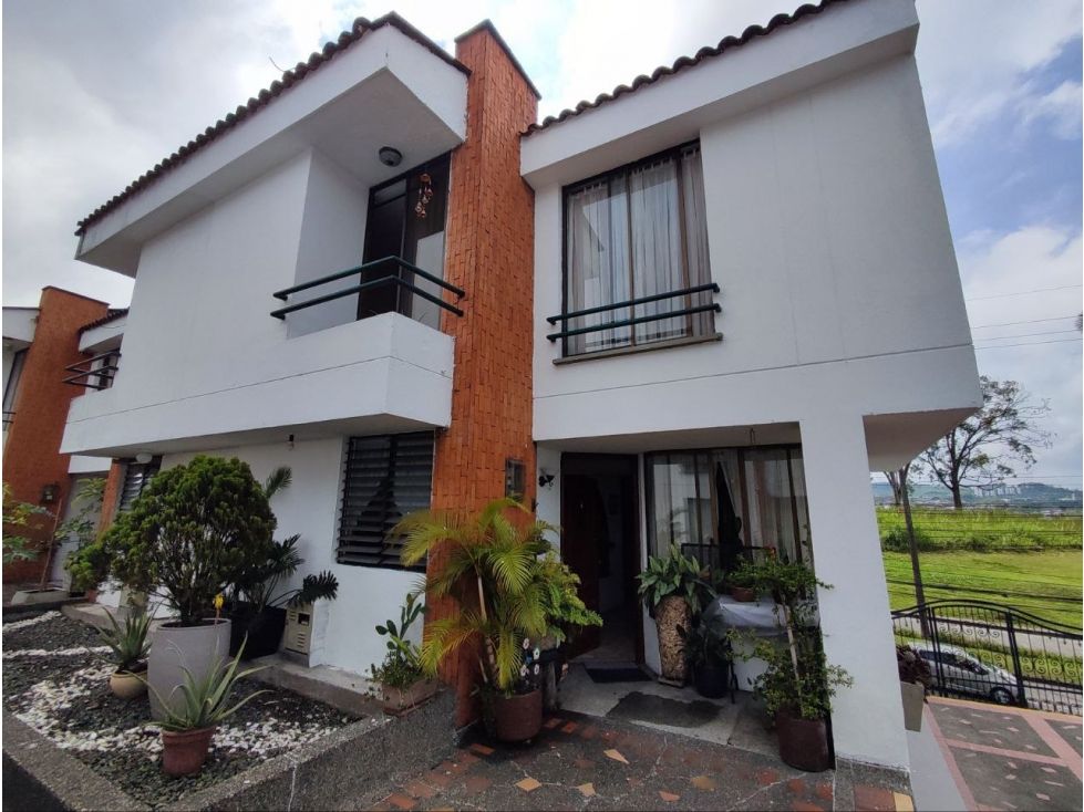 Casa en venta Risaralda Pereira Pereira 117 m2 Habitaciones 3 Baños 3 Garajes 1 Precio $480000000