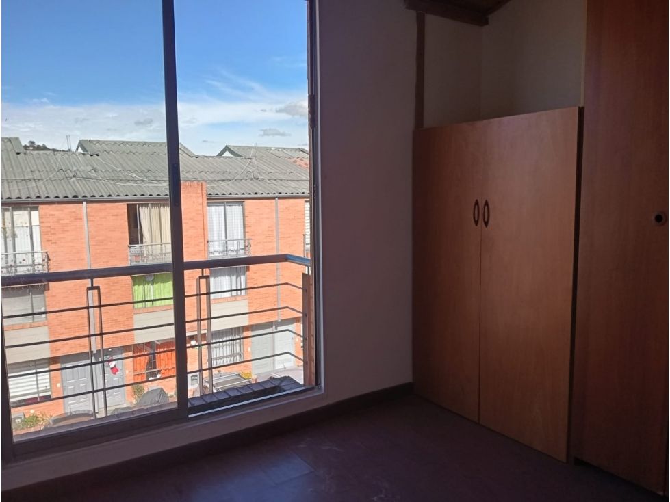 Casa en venta Cundinamarca Bogotá Cr Quintas De San Pedro Et V 68 m2 Habitaciones 4 Baños 3 Garajes 0 Precio $320000000