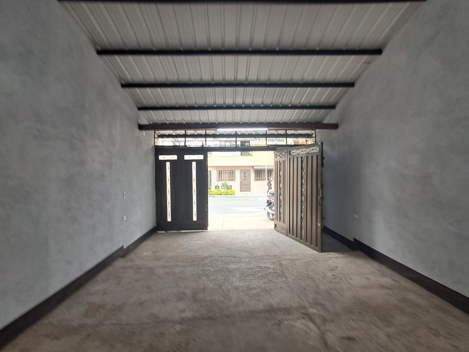 Bodega en arriendo Antioquia Itagüí La Independencia 56 m2 Habitaciones 0 Baños 1 Garajes 0 Precio $4500000