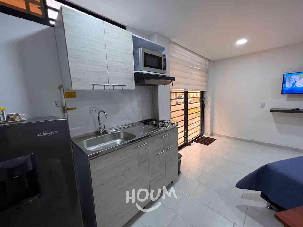 Apartamento en arriendo Antioquia Medellín Urbanizacion Los Laureles 30 m2 Habitaciones 1 Baños 1 Garajes 0 Precio $2500000