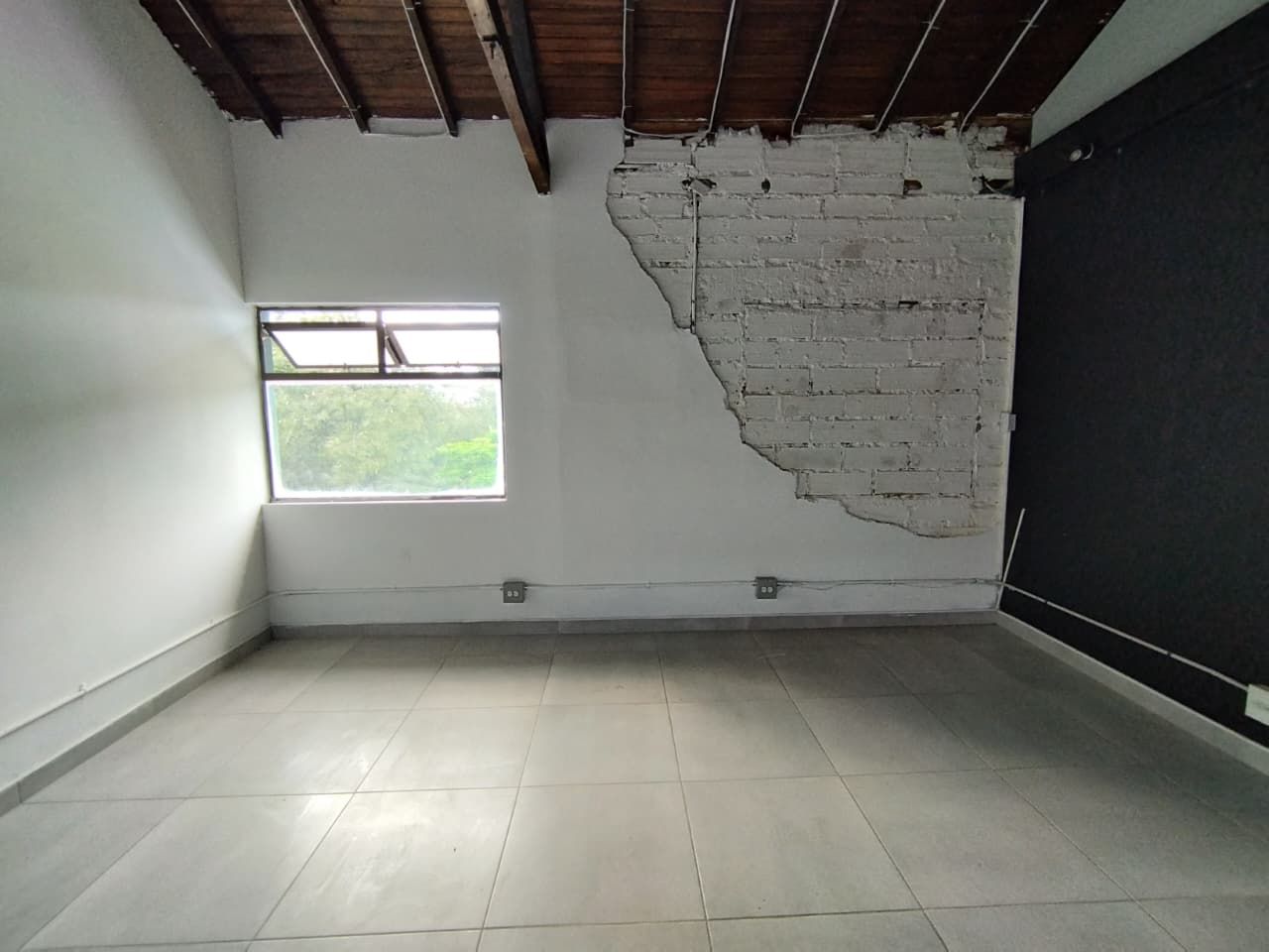 Local en arriendo Antioquia Medellín El Poblado 18 m2 Habitaciones 0 Baños 0 Garajes 0 Precio $2000000