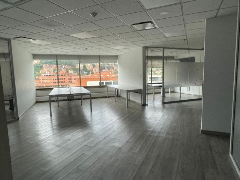 Oficina en arriendo Cundinamarca Bogotá Santa Barbara Oriental 149 m2 Habitaciones 0 Baños 0 Garajes 3 Precio $14660000