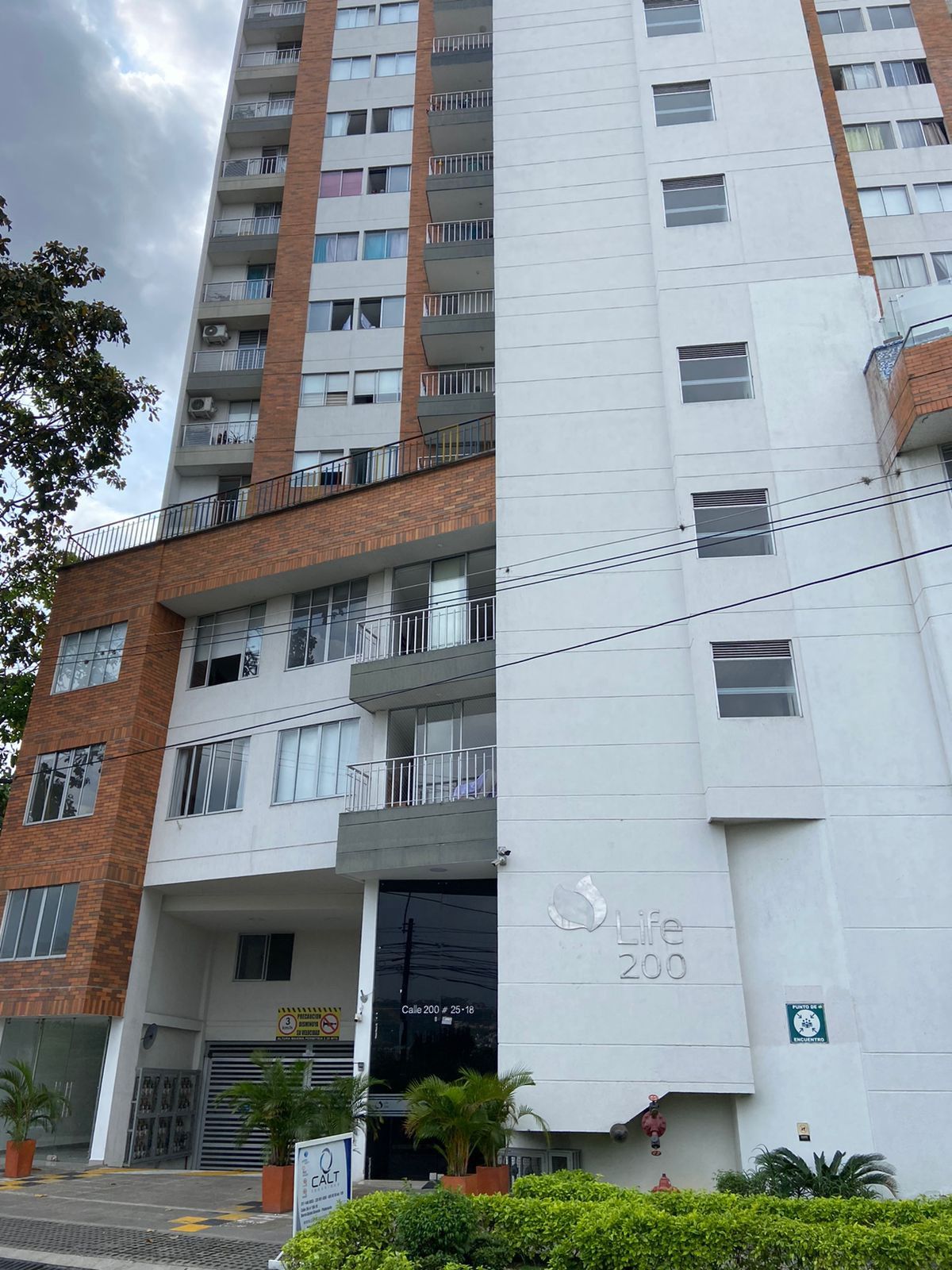 Apartamento en venta Santander Floridablanca Baviera 89 m2 Habitaciones 3 Baños 2 Garajes 1 Precio $299000000