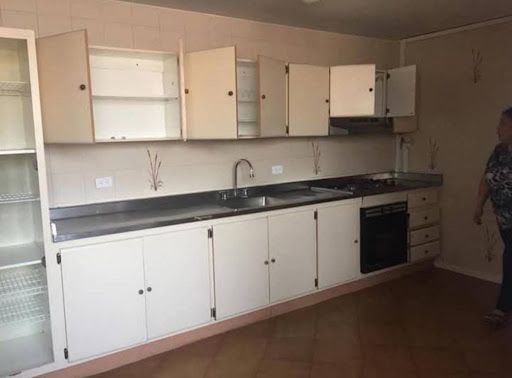 Apartamento en arriendo Antioquia Medellín Los Colores 144 m2 Habitaciones 4 Baños 3 Garajes 1 Precio $3400000