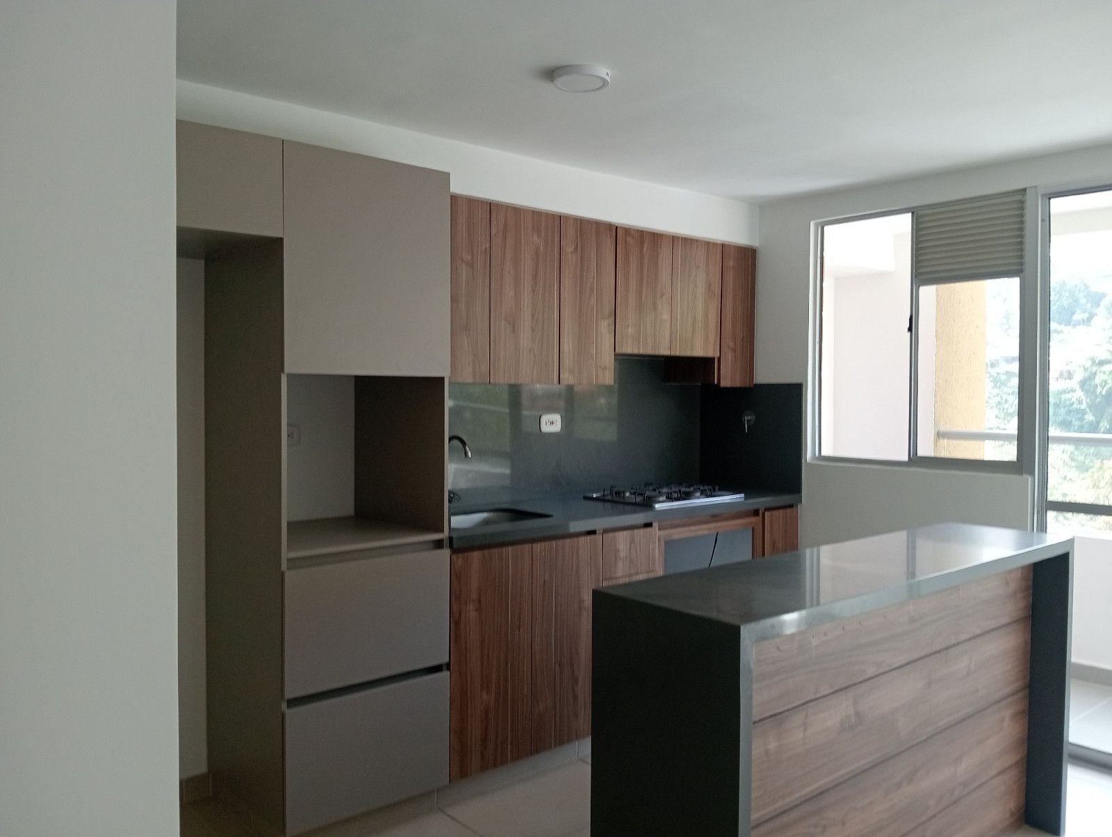 Apartamento en arriendo Antioquia Envigado San Rafael 70 m2 Habitaciones 3 Baños 2 Garajes 1 Precio $2800000