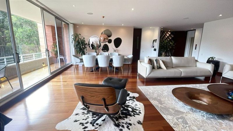 Apartamento en venta Cundinamarca Bogotá Ciudadela Real 300 m2 Habitaciones 3 Baños 5 Garajes 4 Precio $4000000000