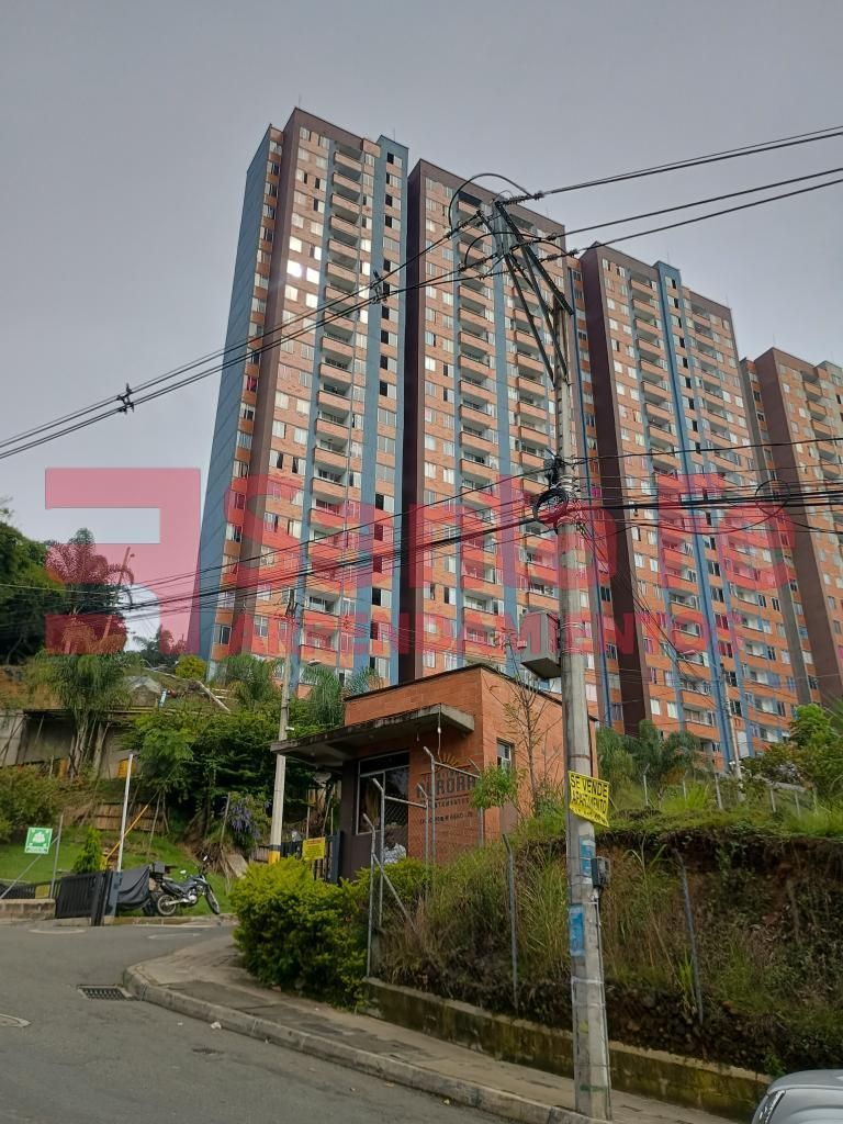 Apartamento en arriendo Antioquia Medellín Villanueva 46 m2 Habitaciones 3 Baños 1 Garajes 0 Precio $1300000