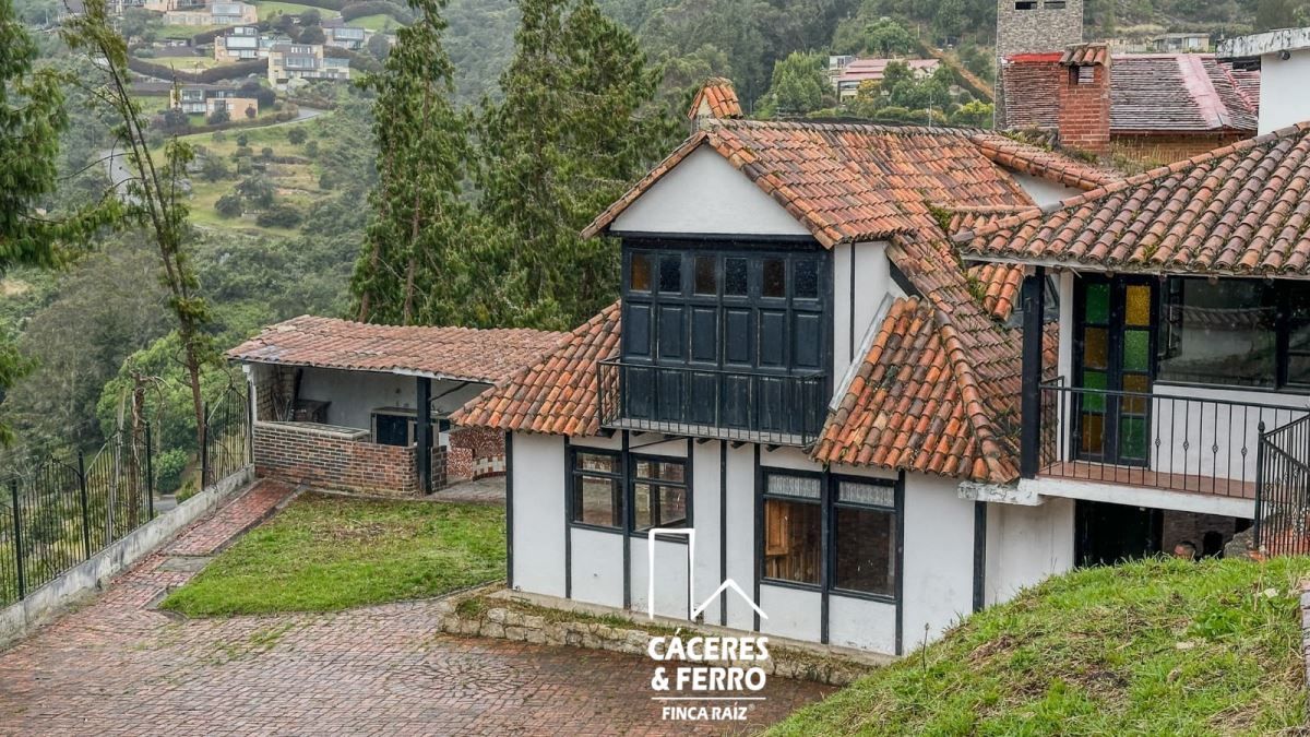Casa en venta Cundinamarca La Calera La Plazuela 436 m2 Habitaciones 3 Baños 3 Garajes 1 Precio $1047000000