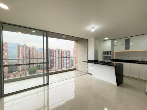 Apartamento en arriendo Antioquia Itagüí Santa Catalina 102 m2 Habitaciones 3 Baños 2 Garajes 1 Precio $3500000