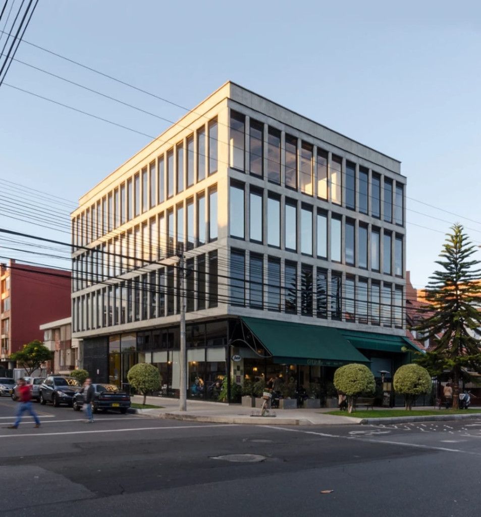 Oficina en arriendo Cundinamarca Bogotá Santa Barbara Central 23 m2 Habitaciones 0 Baños 1 Garajes 0 Precio $1968600