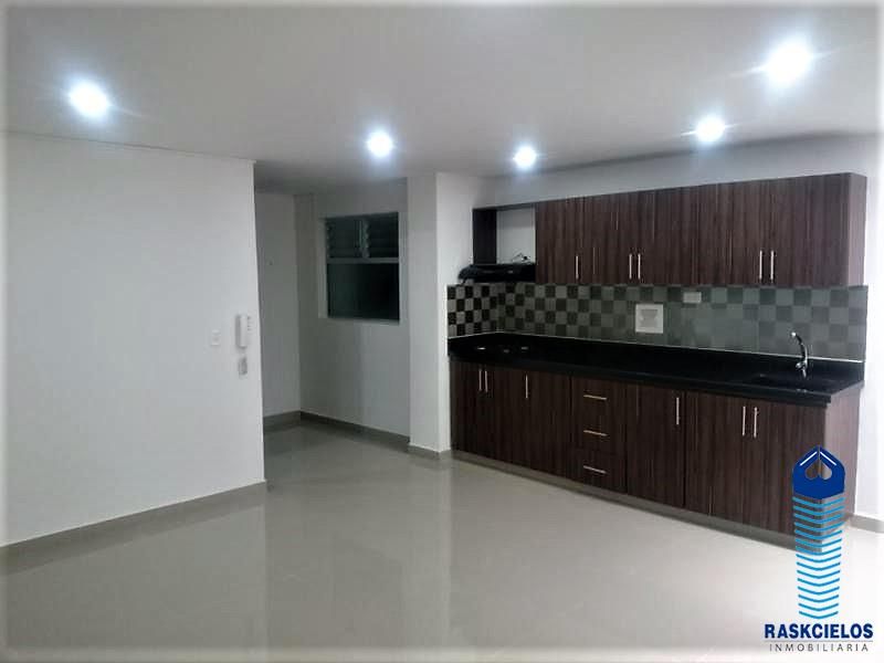 Apartamento en arriendo Antioquia Medellín Las Acacias 110 m2 Habitaciones 3 Baños 2 Garajes 1 Precio $2700000