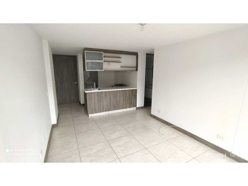 Apartamento en arriendo Antioquia Envigado El Chinguí 75 m2 Habitaciones 3 Baños 2 Garajes 2 Precio $3000000