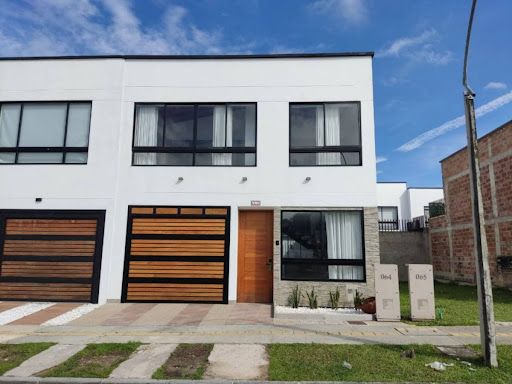 Casa en venta Antioquia Rionegro San Antonio 190 m2 Habitaciones 4 Baños 3 Garajes 1 Precio $1250000000