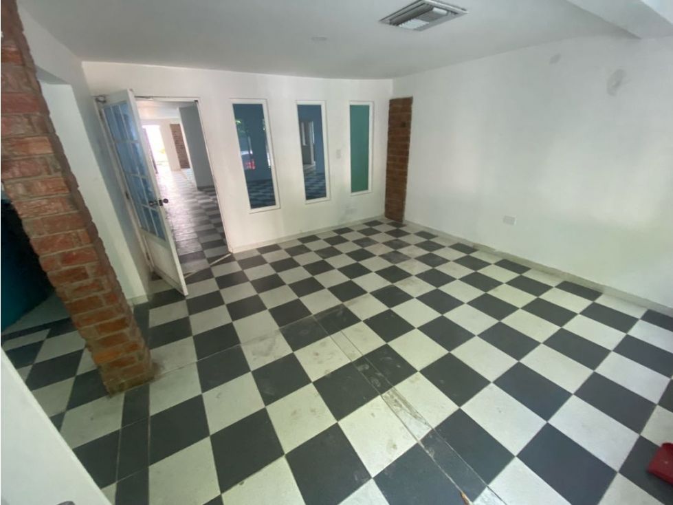 Casa en arriendo Atlántico Barranquilla La Cumbre 500 m2 Habitaciones 7 Baños 5 Garajes 2 Precio $8500000