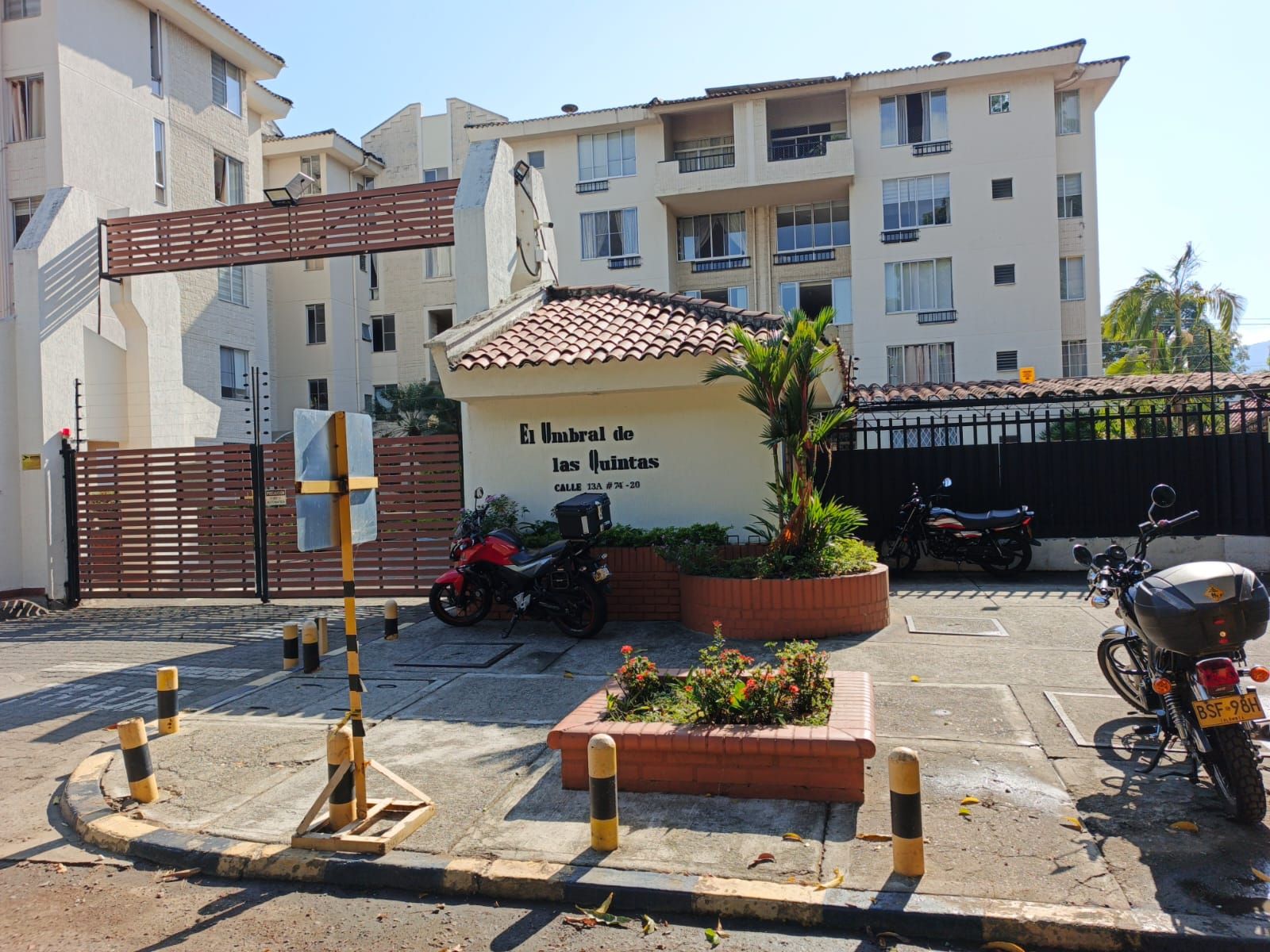 Apartamento en venta Valle Del Cauca Cali Quintas De Don Simón 84 m2 Habitaciones 3 Baños 3 Garajes 1 Precio $350000000