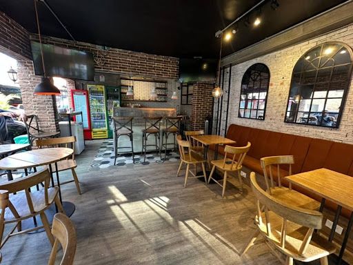 Local en arriendo Antioquia Medellín Bolivariana 30 m2 Habitaciones 0 Baños 0 Garajes 0 Precio $7500000