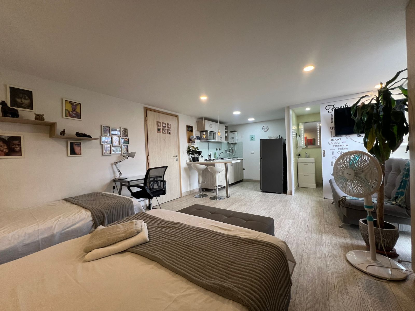 Apartamento en arriendo Antioquia Medellín El Diamante 45 m2 Habitaciones 1 Baños 1 Garajes 1 Precio $2650000