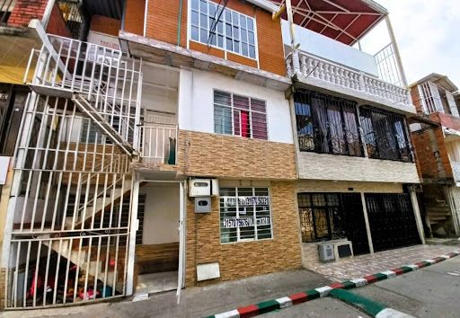 Casa en venta Valle Del Cauca Cali Vallado 172 m2 Habitaciones 6 Baños 3 Garajes 0 Precio $198000000