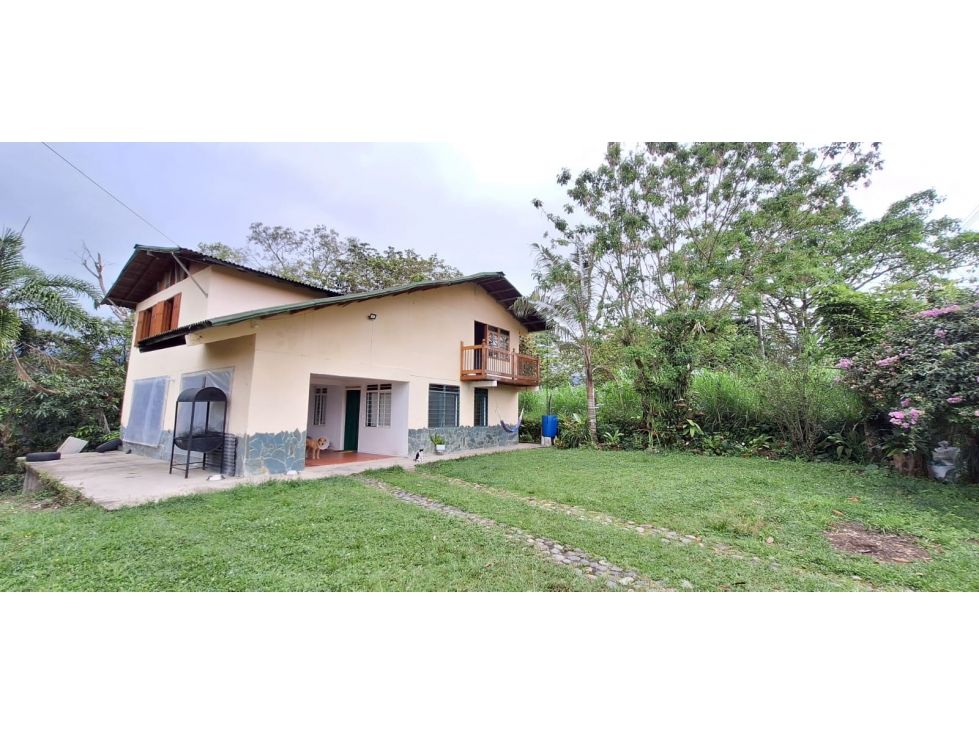 Casa en arriendo Quindío Armenia Ub Balsora 98 m2 Habitaciones 6 Baños 2 Garajes 2 Precio $3000000