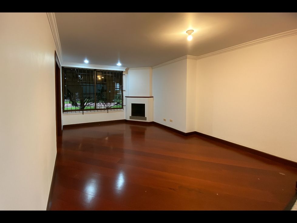 Apartamento en venta Cundinamarca Bogotá Ub Santa Coloma 86 m2 Habitaciones 3 Baños 2 Garajes 2 Precio $630000000