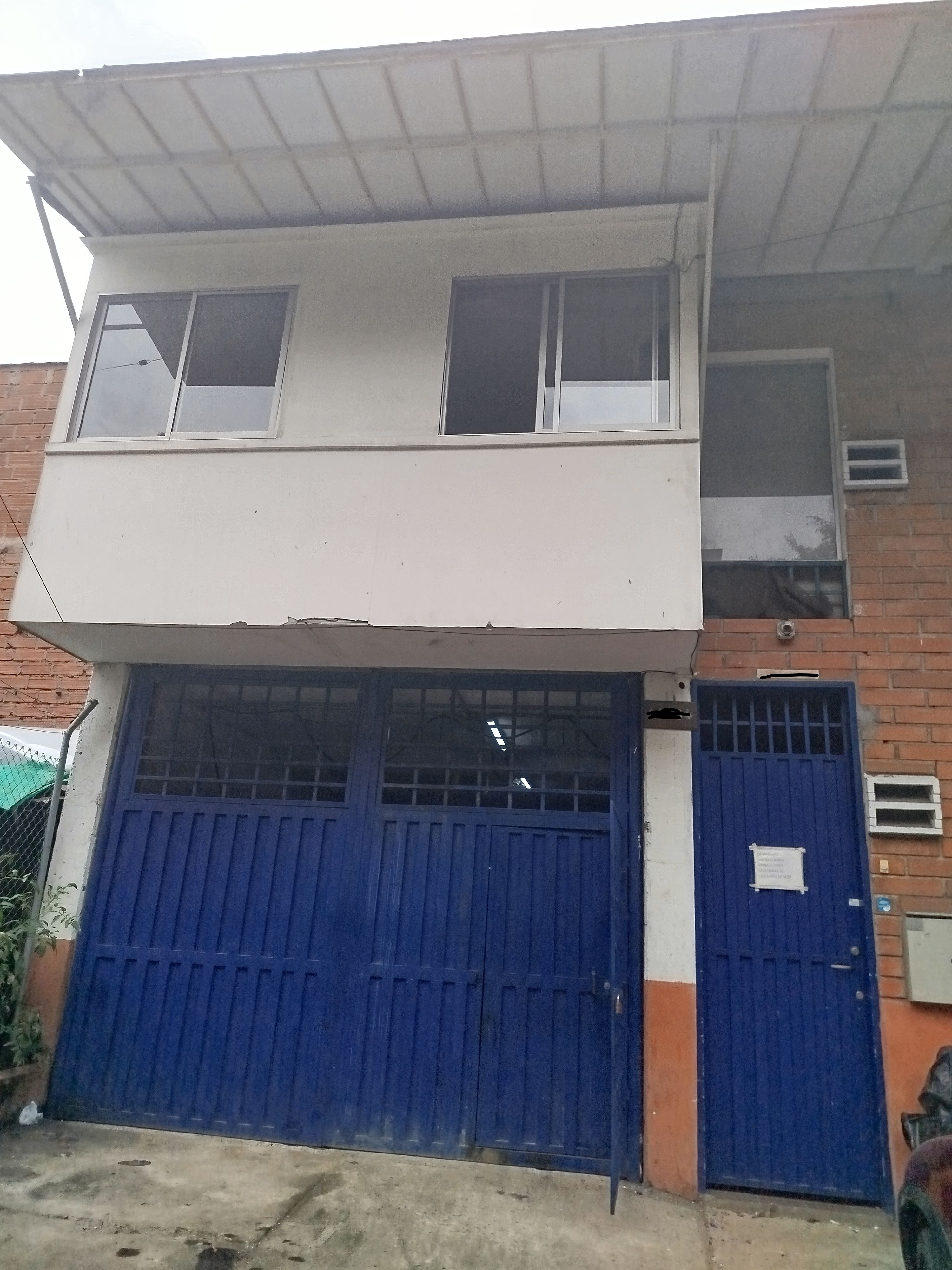 Bodega en arriendo Antioquia Medellín Cristo Rey 140 m2 Habitaciones 0 Baños 2 Garajes 0 Precio $5000000