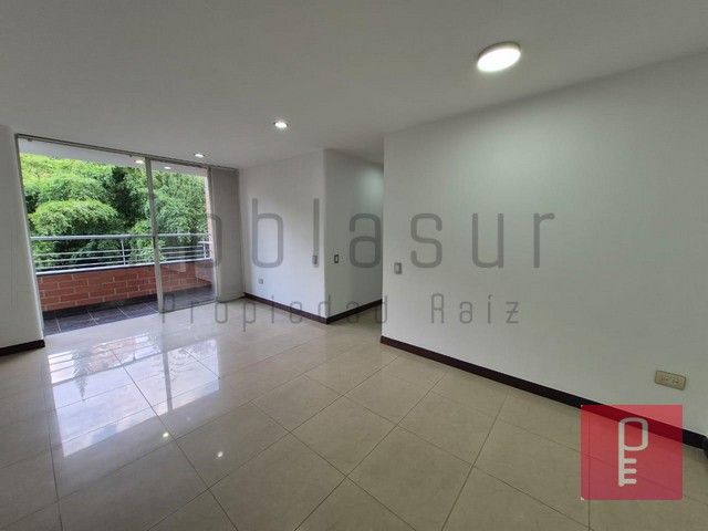 Apartamento en arriendo Antioquia Envigado Uribe Ángel 100 m2 Habitaciones 3 Baños 2 Garajes 1 Precio $4100000