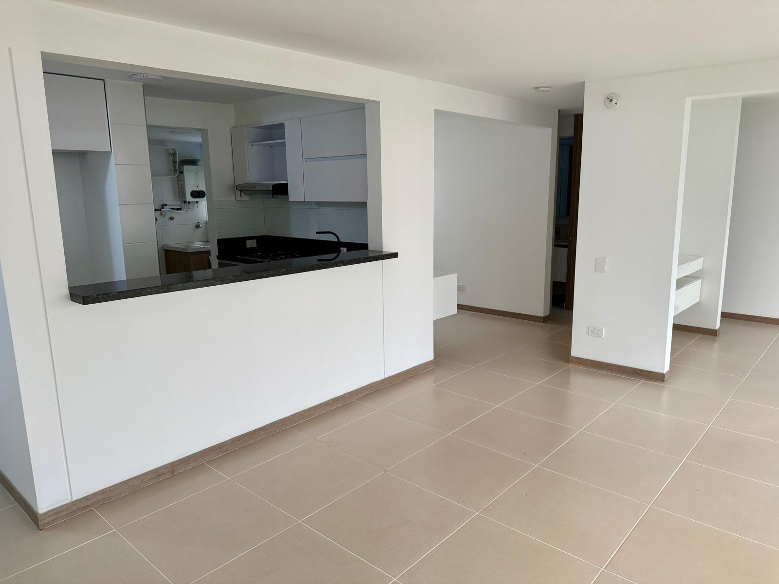 Apartamento en venta Valle Del Cauca Cali La Flora 99 m2 Habitaciones 3 Baños 3 Garajes 2 Precio $620000000