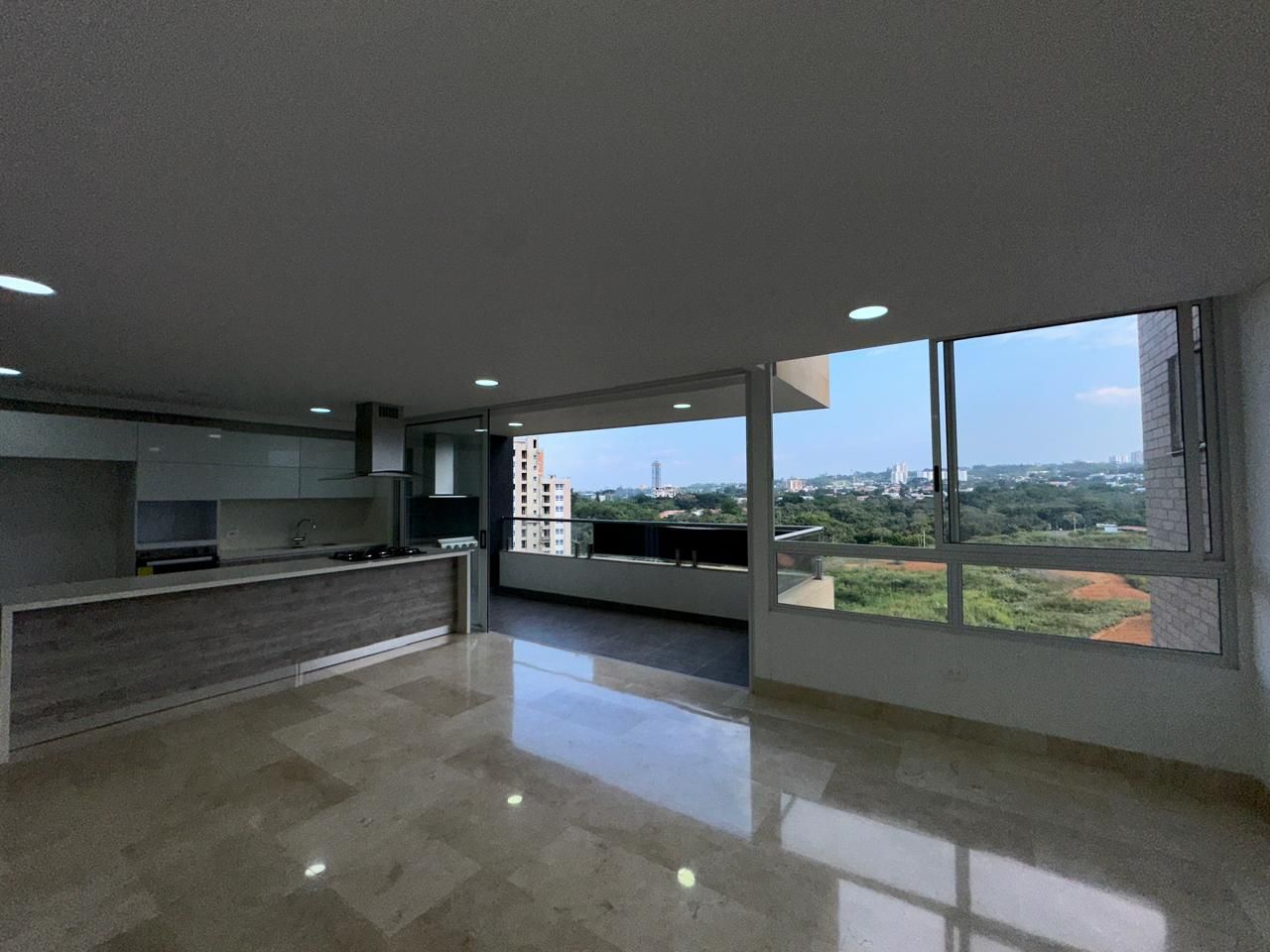 Apartamento en venta Valle Del Cauca Cali Urbanización Ciudad Jardín 147 m2 Habitaciones 3 Baños 4 Garajes 2 Precio $990000000