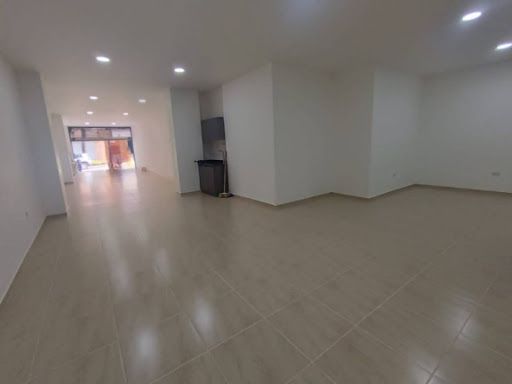 Local en arriendo Antioquia Sabaneta Entre Amigos 118 m2 Habitaciones 0 Baños 1 Garajes 0 Precio $7000000