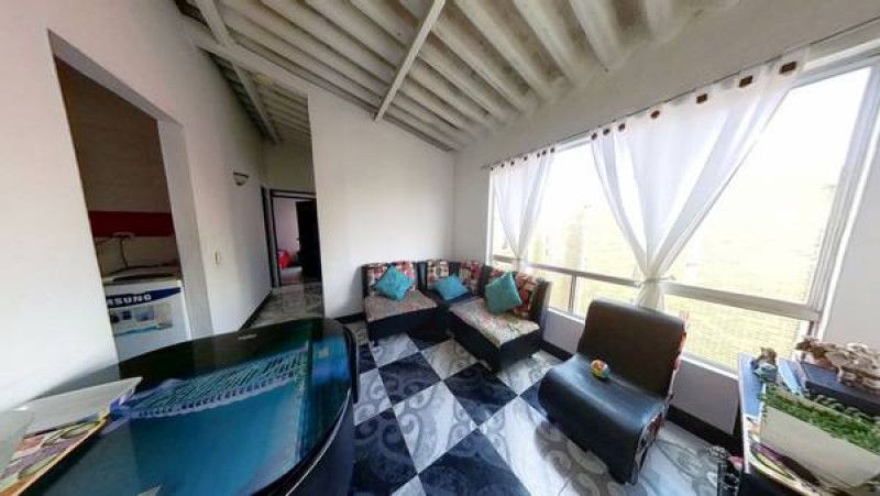 Inmuebles en Remate Apartamento en venta Cundinamarca Soacha Cr Sauce Et Iii 43 m2 Habitaciones 3 Baños 1 Garajes 0 Precio $128930000