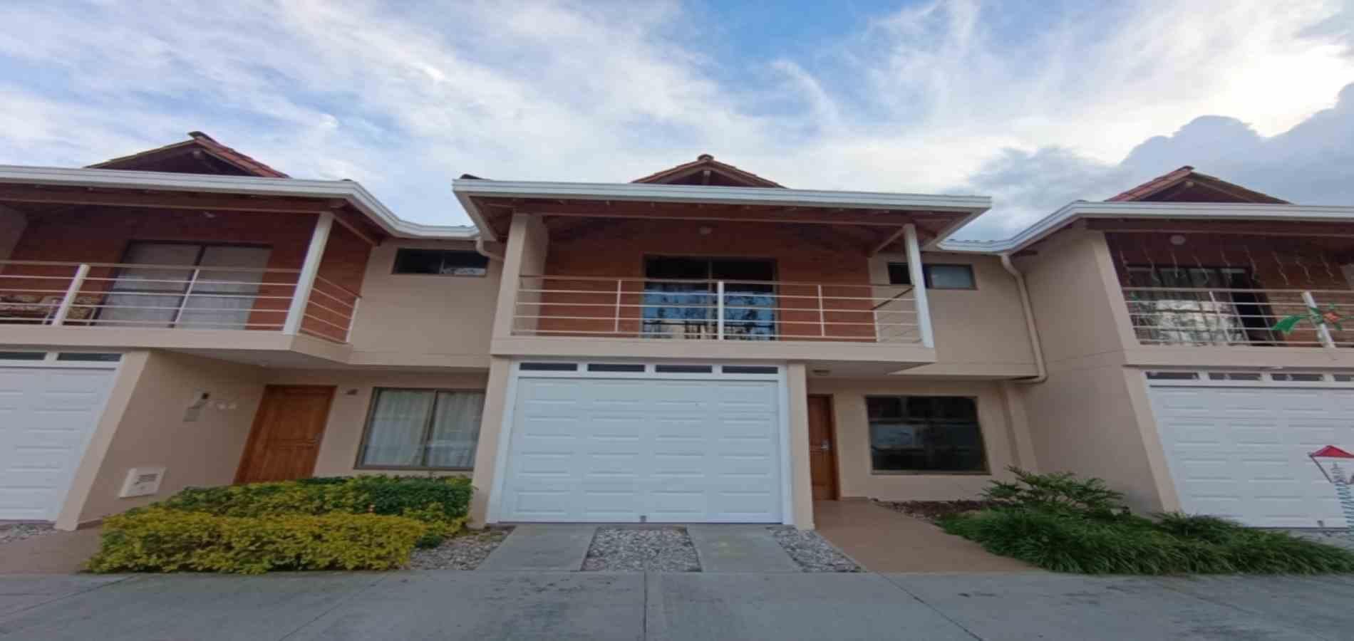 Casa en arriendo Antioquia La Ceja Ofir 130 m2 Habitaciones 3 Baños 3 Garajes 1 Precio $3200000