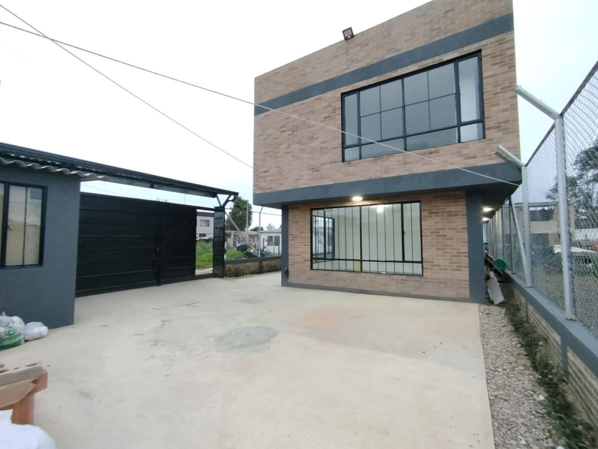 Apartamento en arriendo Cundinamarca Chía Chia 97 m2 Habitaciones 2 Baños 1 Garajes 2 Precio $1200000