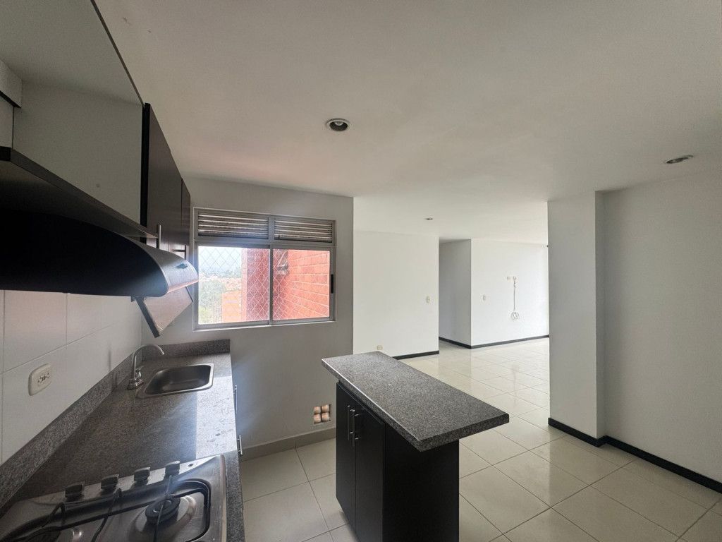 Apartamento en venta Antioquia Rionegro Centro 76 m2 Habitaciones 3 Baños 2 Garajes 1 Precio $425000000