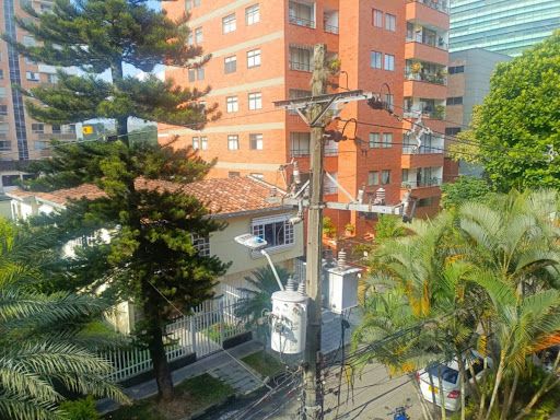 Apartamento en arriendo Antioquia Envigado El Portal 85 m2 Habitaciones 3 Baños 2 Garajes 1 Precio $3600000