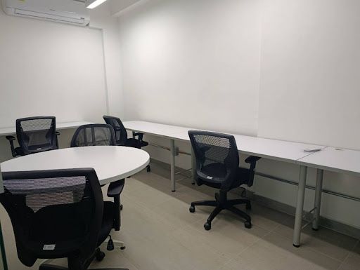 Oficina en arriendo Antioquia Medellín Simesa 20 m2 Habitaciones 0 Baños 0 Garajes 0 Precio $3000000