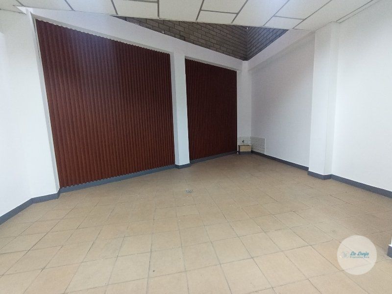 Bodega en arriendo Antioquia Bello Manchester 240 m2 Habitaciones 0 Baños 3 Garajes 0 Precio $12000000