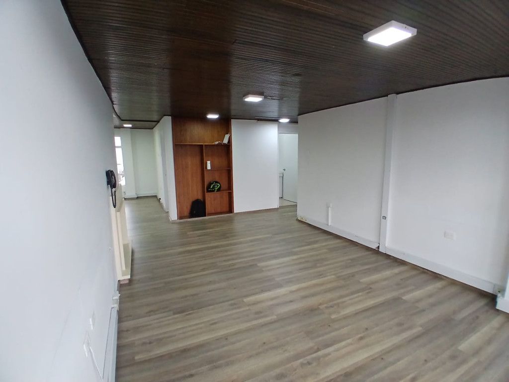 Oficina en arriendo Cundinamarca Bogotá San Martin 151 m2 Habitaciones 0 Baños 3 Garajes 0 Precio $3924200