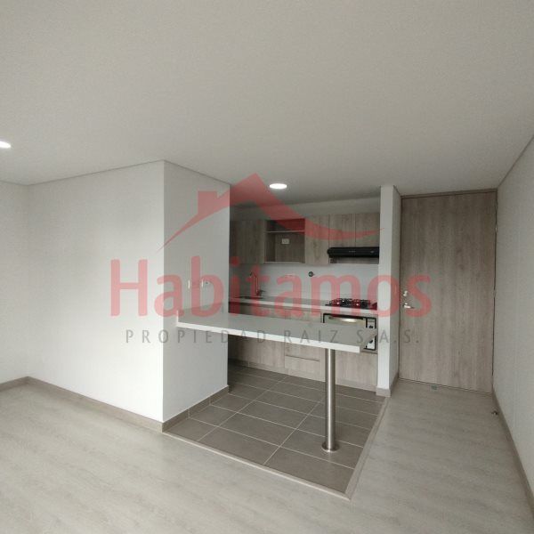 Apartamento en arriendo Antioquia Rionegro San Antonio 75 m2 Habitaciones 2 Baños 2 Garajes 1 Precio $2900000