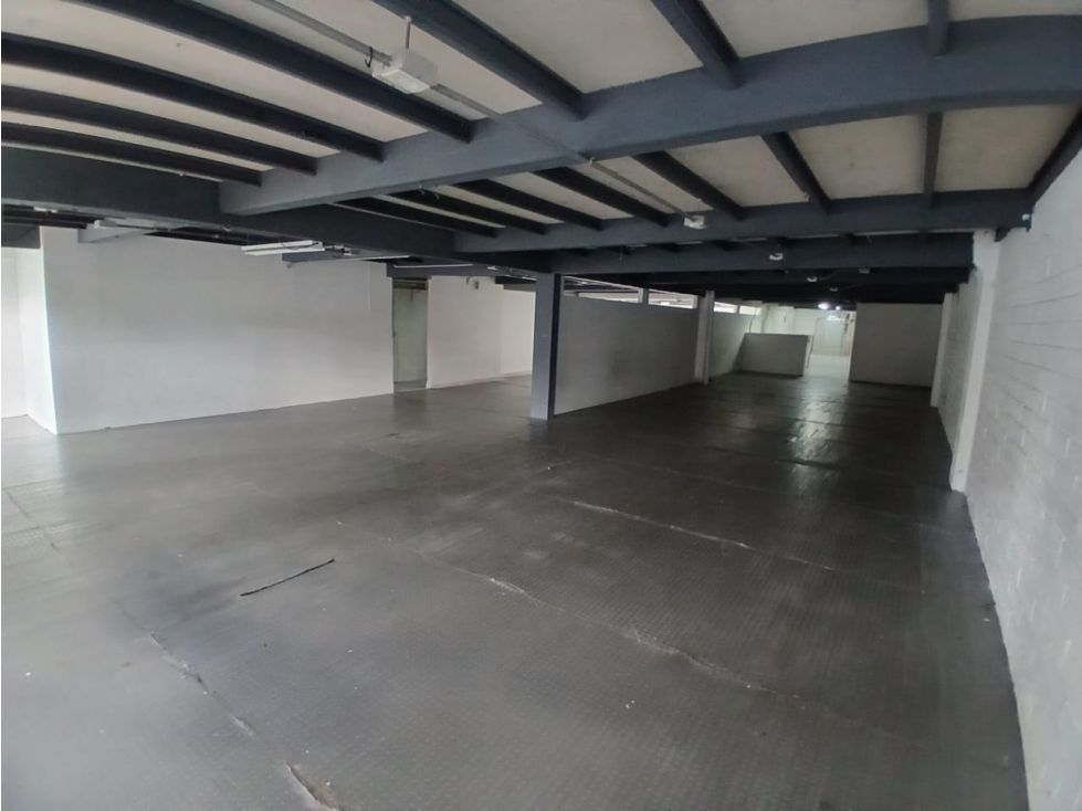 Bodega en arriendo Antioquia Medellín Shellmar 270 m2 Habitaciones 0 Baños 2 Garajes 0 Precio $6600000