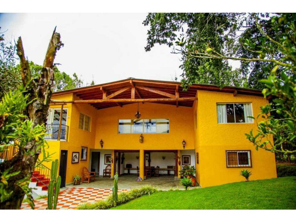 Finca en venta Antioquia Rionegro Rionegro 1800 m2 Habitaciones 13 Baños 8 Garajes 10 Precio $4800000000