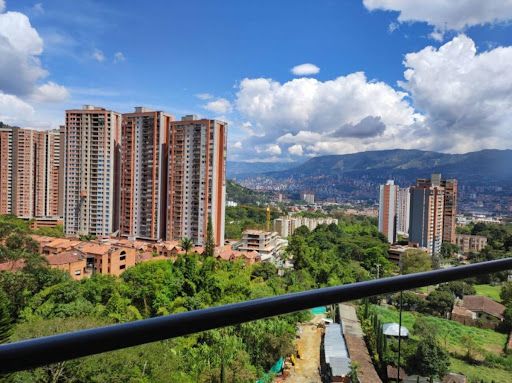 Apartamento en arriendo Antioquia Itagüí Ditaires 70 m2 Habitaciones 2 Baños 2 Garajes 1 Precio $2750000